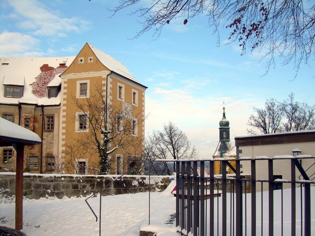 Burg Hohnstein Hotel Exterior foto